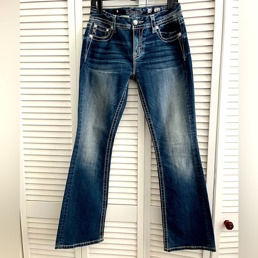 Miss Me Jeans Womens 28 Blue Bootcut Low Rise Stretch Fleur de Lis Embellished.